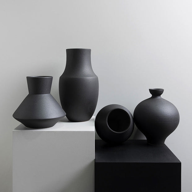 Matte Black Ceramic Flowerware - Jo-Bolt-Store