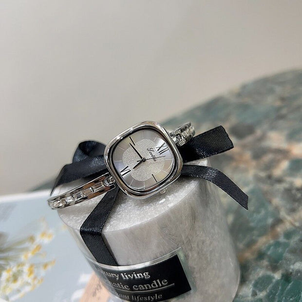 Personalized Watch Women's Alloy Chain Strap Light Luxury Bracelet Watch - Jo-Bolt-Store