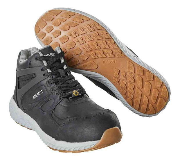 Premium Oiled Nubuck Leather Safety Shoes  Durable Breathable